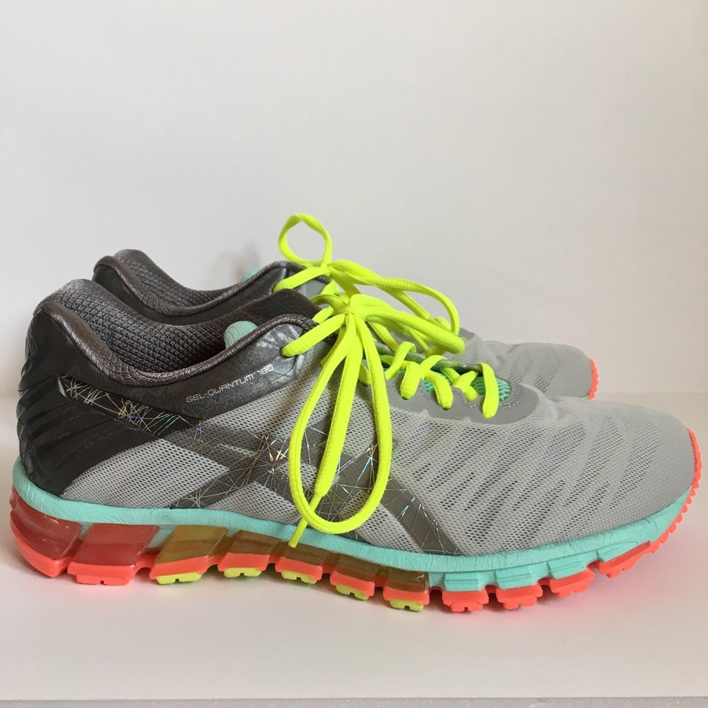 Women’s ASICS Gel-Quantum 180 running shoe